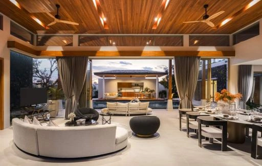 Four-bedroom villa SIGNATURE Tropical Balinese TYPE SB #B04