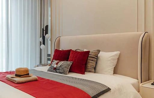 E101 Односпальные апартаменты  Hennessy Residence