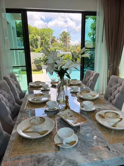 Роскошная вилла с 3 спальнями и 4 ванными, бассейн, недалеко от Blue Tree Phuket
