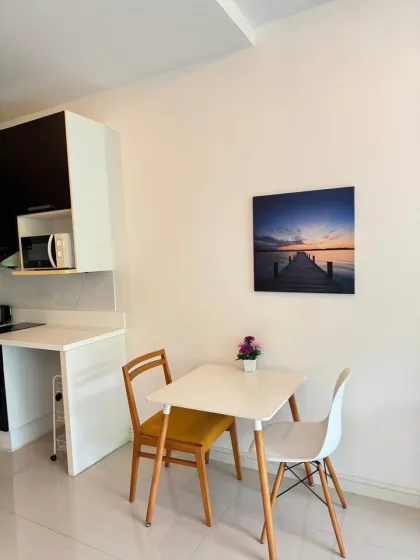 Appartement 1 chambre 1 salle de bain à Karon avec vue jardin