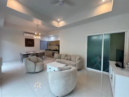 Villa de 2 dormitorios y 3 baños en alquiler en Pasak 5, Cherng Talay