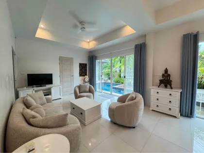 Villa de 2 dormitorios y 3 baños en alquiler en Pasak 5, Cherng Talay