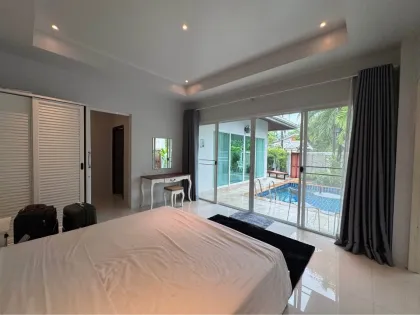 Villa de 2 dormitorios y 3 baños en alquiler en Pasak 5, Cherng Talay