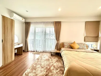 Квартира с 3 спальнями и 2 ванными в аренду в Supalai Palm Springs, Таланг