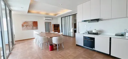 Luxury Garden Pool Villa For Rent in Thalang