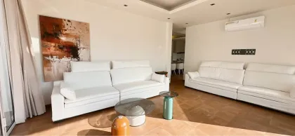 Luxury Garden Pool Villa For Rent in Thalang