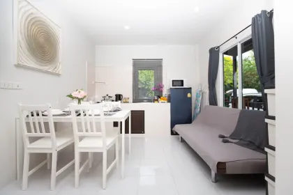 One-Bedroom House for Rent Near Bang Tao Beach