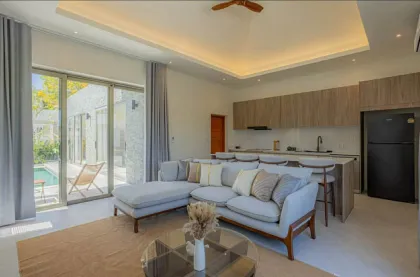 วิลล่าพร้อมสระว่ายน้ำ 2 ห้องนอนใหม่เอี่ยมให้เช่าในมานิก, ถลาง