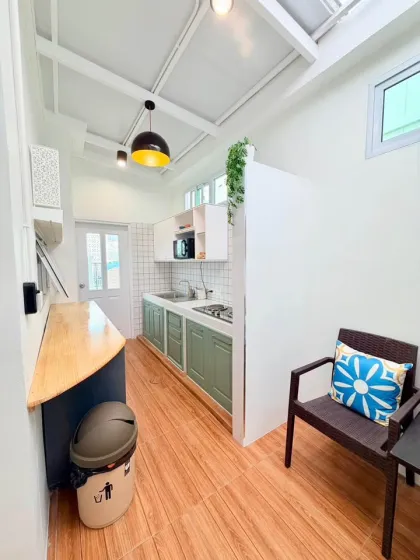 3-Bedroom, 2 Bathroom Townhouse for Rent on Thepkasattri Road