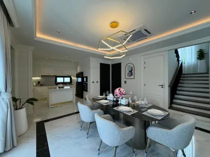 Villa de lujo con 3 dormitorios y piscina privada en alquiler en Bang Tao