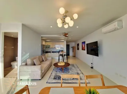 Top Floor 1-Bedroom Condo with Golf Course View in Kathu