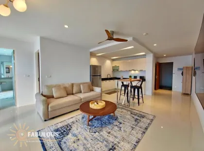 Top Floor 1-Bedroom Condo with Golf Course View in Kathu