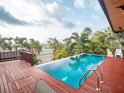 Spacieuse villa privée 4 chambres avec piscine à Ao Yon