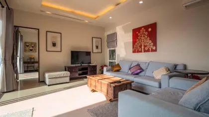 Spacieuse villa privée 4 chambres avec piscine à Ao Yon