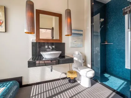 Spacieuse villa privée 4 chambres avec piscine à Ao Yon