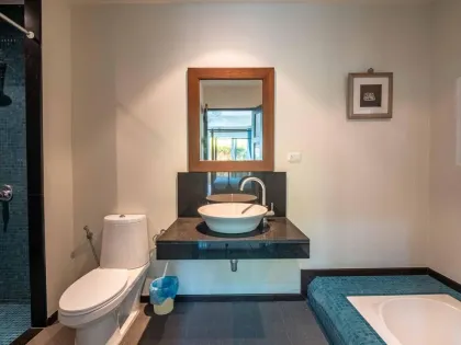 Spacieuse villa privée 4 chambres avec piscine à Ao Yon