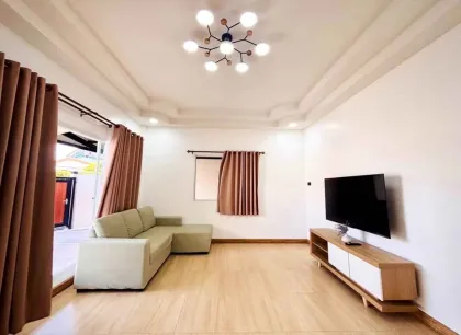 Villa de 2 habitaciones y 2 baños en alquiler cerca de la playa Bang Tao
