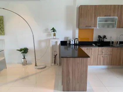 Cozy 2-Bedroom Apartment with Golf Course View in Kathu