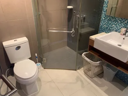 Cozy 2-Bedroom Apartment with Golf Course View in Kathu