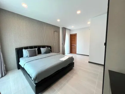 Villa mit privatem Pool zur Miete in Kata, Phuket