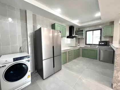 Villa mit privatem Pool zur Miete in Kata, Phuket