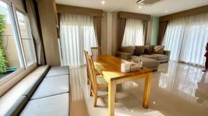 Spacious 3-Bedroom Villa for Rent in Supalai Palm Springs, Thalang