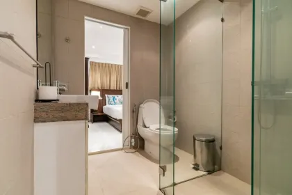 2 Beds 2 Baths Ocean View Condo for Rent