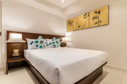 2 Beds 2 Baths Ocean View Condo for Rent