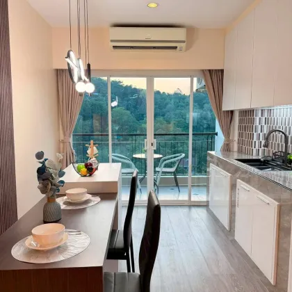 1-Zimmer-Wohnung mit Bergblick zur Miete - Ruhig, in der Nähe des Bangkok-Krankenhauses