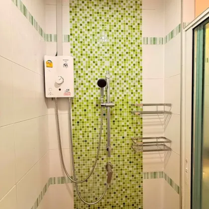 1-Zimmer-Wohnung mit Bergblick zur Miete - Ruhig, in der Nähe des Bangkok-Krankenhauses