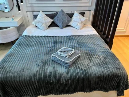 Квартира с 1 спальней и ванной в аренду в The View Condo Suanluang, Таланг
