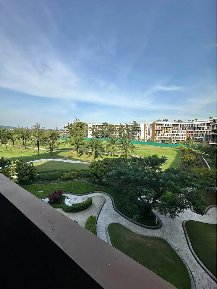 Современная 1-комнатная квартира в Sky Park Aurora Laguna, Банг Тао