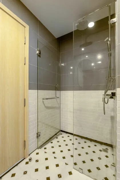 Современная 1-комнатная квартира в аренду в Palmetto Park Residence, пляж Карон