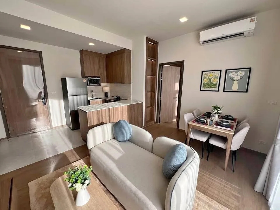Condominio de 2 habitaciones y 2 baños con vista a la piscina en alquiler en Bang Tao
