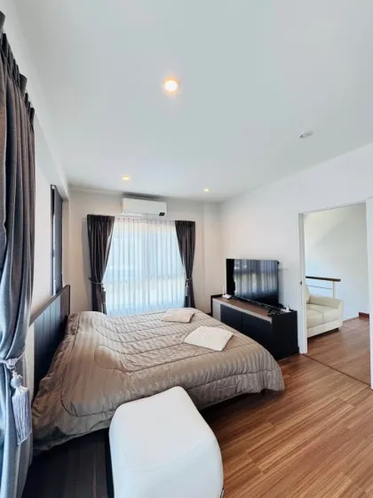 Вилла с 3 спальнями и 3 ванными в Supalai Palm Springs, Таланг