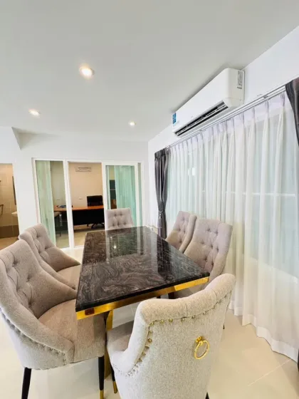 Вилла с 3 спальнями и 3 ванными в Supalai Palm Springs, Таланг