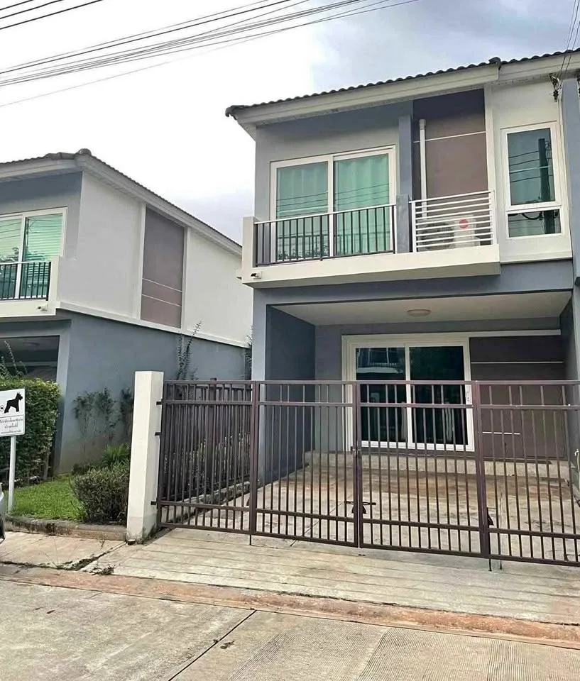 ทาวน์เฮ้าส์ 3 ห้องนอน 2 ห้องน้ำ ให้เช่า ที่ Supalai Bella Thalang, ในยาง