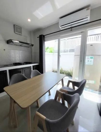 3-Bedroom, 2-Bath Townhouse for Rent at Supalai Bella Thalang, Nai Yang
