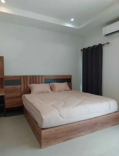 3-Bedroom, 2-Bath Townhouse for Rent at Supalai Bella Thalang, Nai Yang