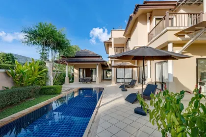 Просторная вилла с бассейном 4 спальни в аренду в Angsana Laguna Village, Банг Тао, Пхукет