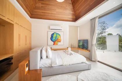 Moderne Luxuriöse Villa mit 3 Schlafzimmern und 4 Bädern in Cherngtalay