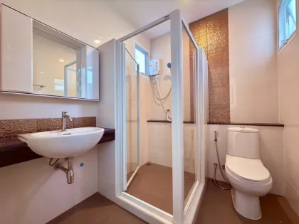Дуплекс с 3 спальнями и 2 ванными в аренду в Villa Chaofa 2, Кату, Пхукет