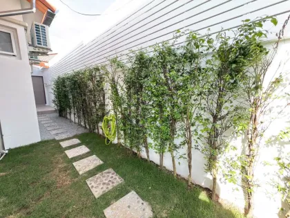 Дуплекс с 3 спальнями и 2 ванными в аренду в Villa Chaofa 2, Кату, Пхукет