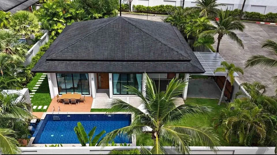 Private Pool Villa with 3 Bedrooms for Rent in Cherng Talay