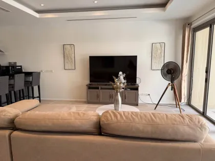 Квартира с 2 спальнями и 2 ванными у бассейна в The Resident Villa, Банг Тао