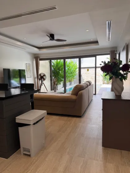 Квартира с 2 спальнями и 2 ванными у бассейна в The Resident Villa, Банг Тао