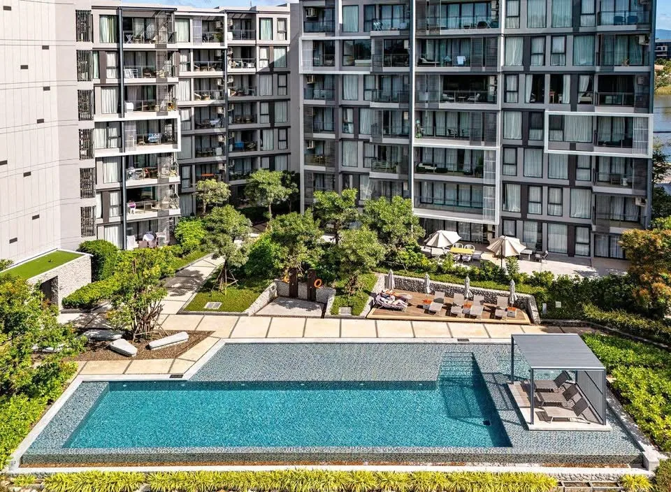 คอนโด 1 ห้องนอนทันสมัยให้เช่าใน Cassia Residence, ลากูน่าภูเก็ต
