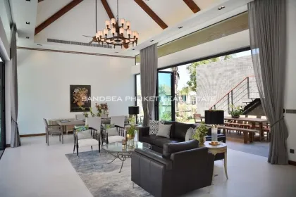 Moderne 4-Schlafzimmer-Villa zur Miete in Pasak, Thalang