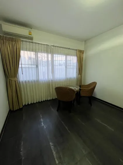 Appartement 3 Chambres 3 Salles de Bain à Louer à Phuket Grand View Pasak