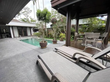 Luxury 2-Bedroom Pool Villa Near Blue Tree Phuket